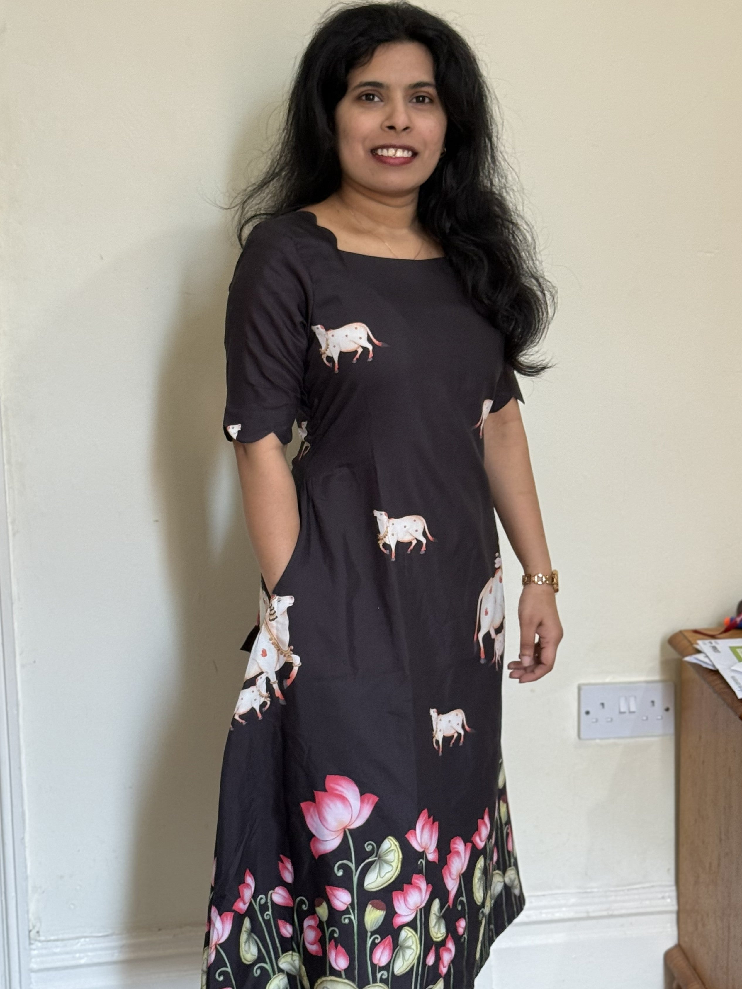 Black Lotus Print Midi Dress with Pocket
